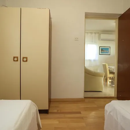 Apartment Silic