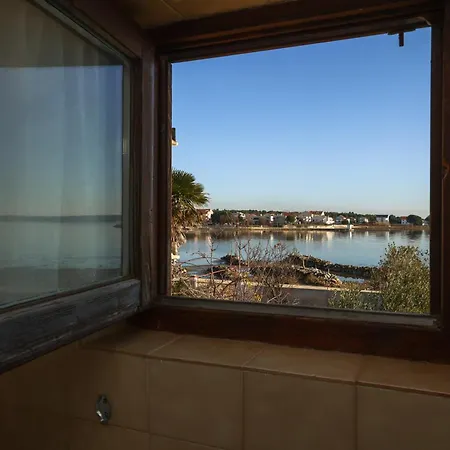 Silic Apartment