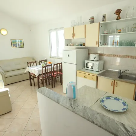 Silic Apartment *